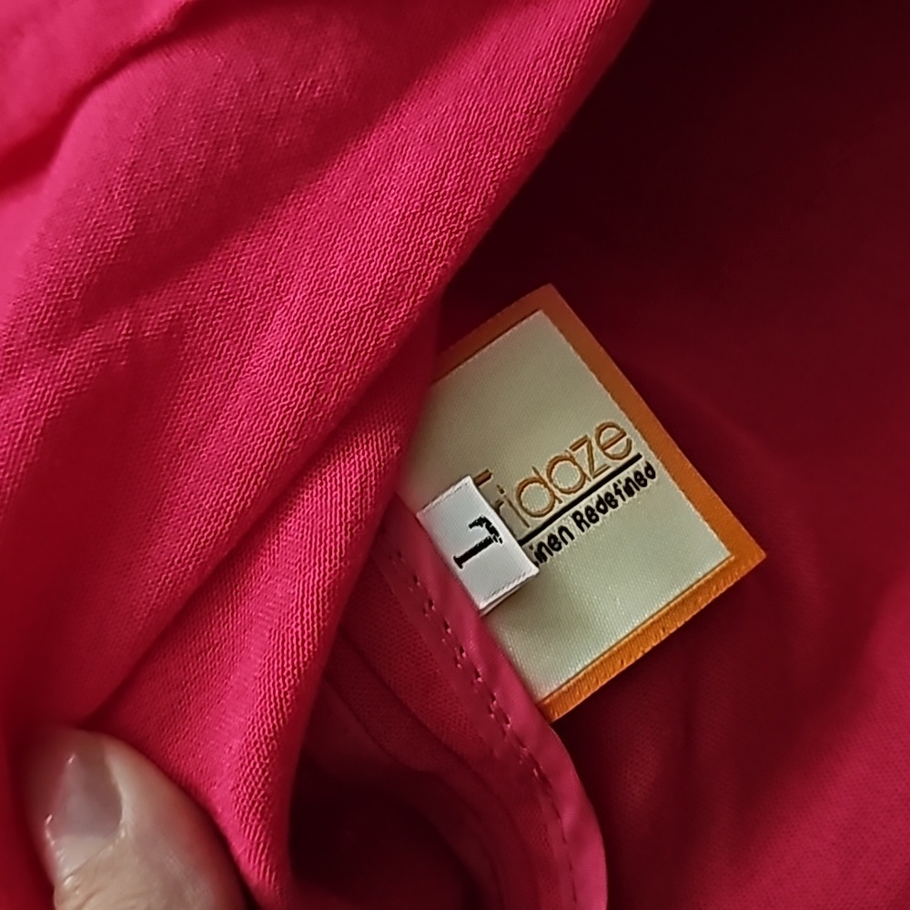 Fridaze Linen Redefined Top Button Down Fusia Pin… - image 4